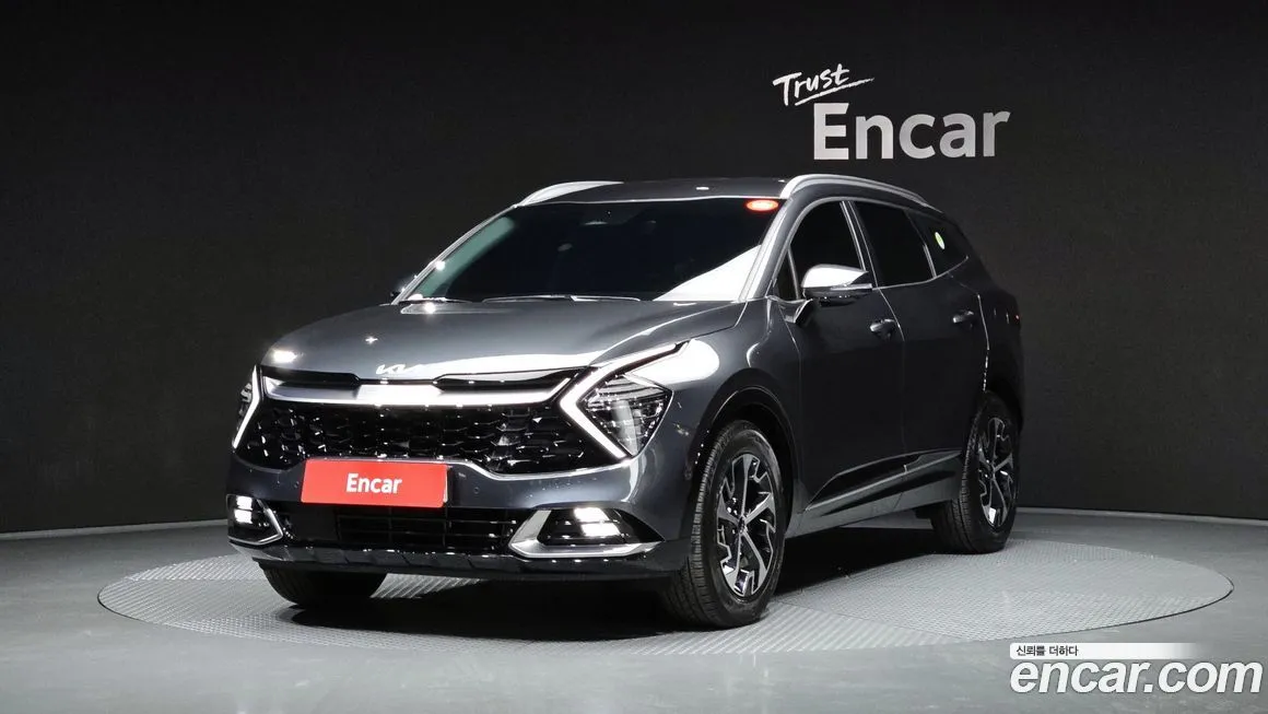Kia Sportage — фото 1