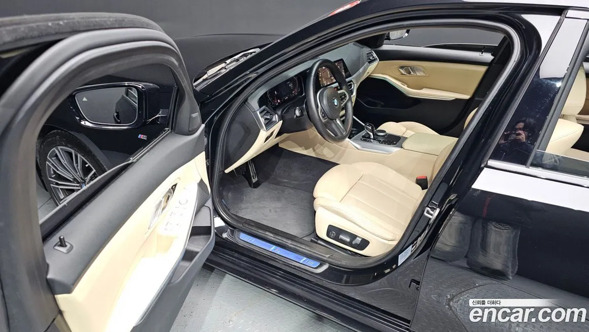 BMW 3-Series 2022 из KR, фото 6