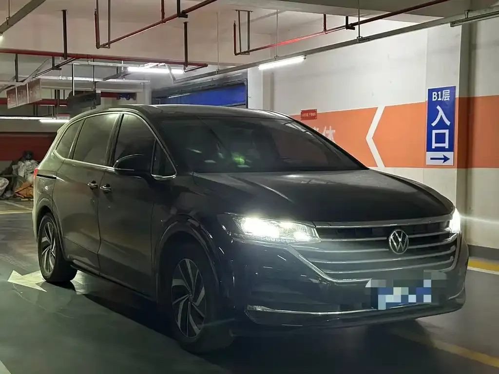 Volkswagen Viloran 2023 из CN, фото 5