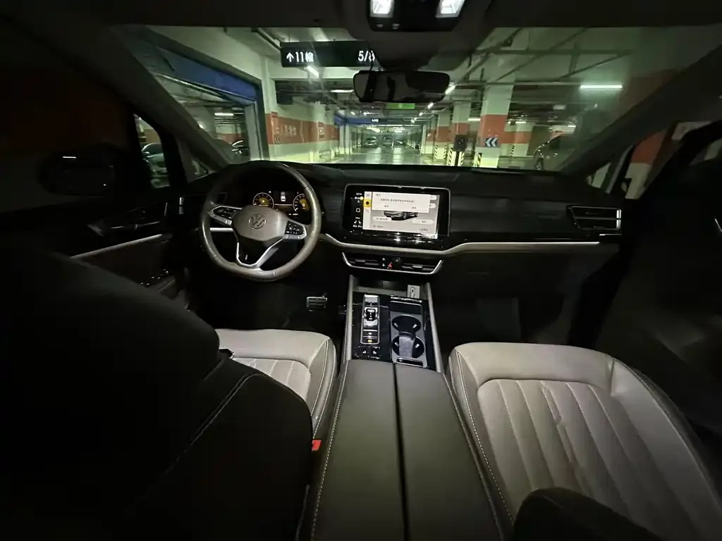 Volkswagen Viloran 2023 из CN, фото 7