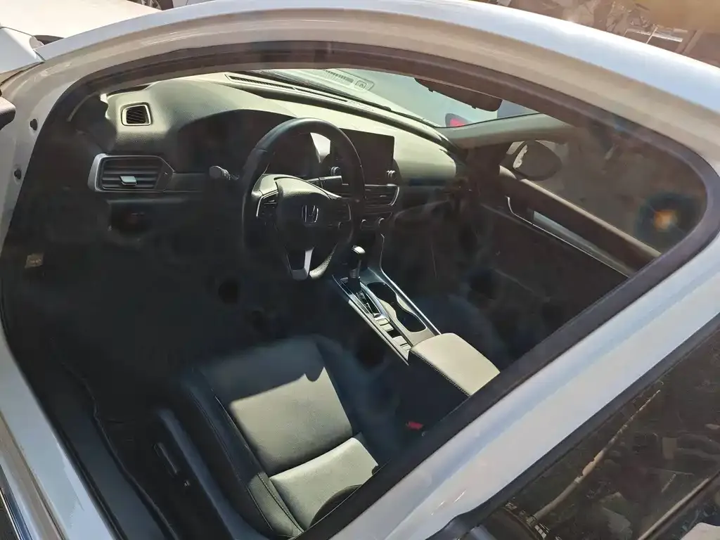 Honda Accord 2021 из CN, фото 2
