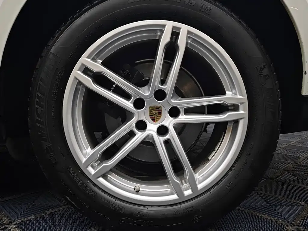 Porsche Macan 2022 из CN, фото 3