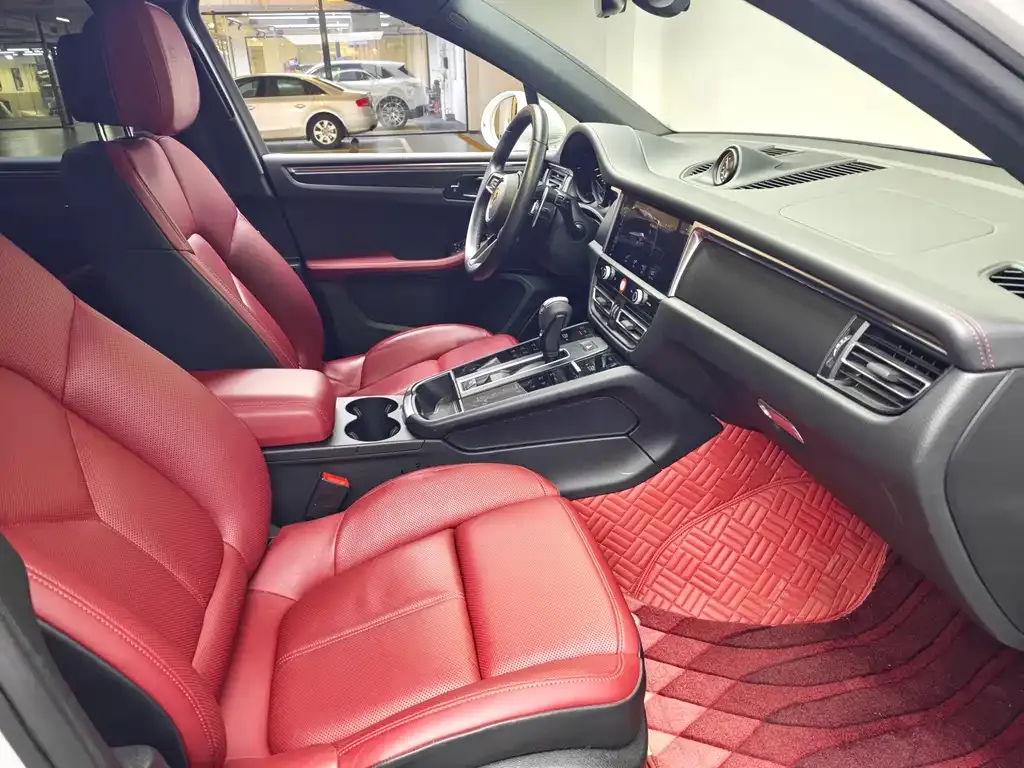Porsche Macan 2022 из CN, фото 5