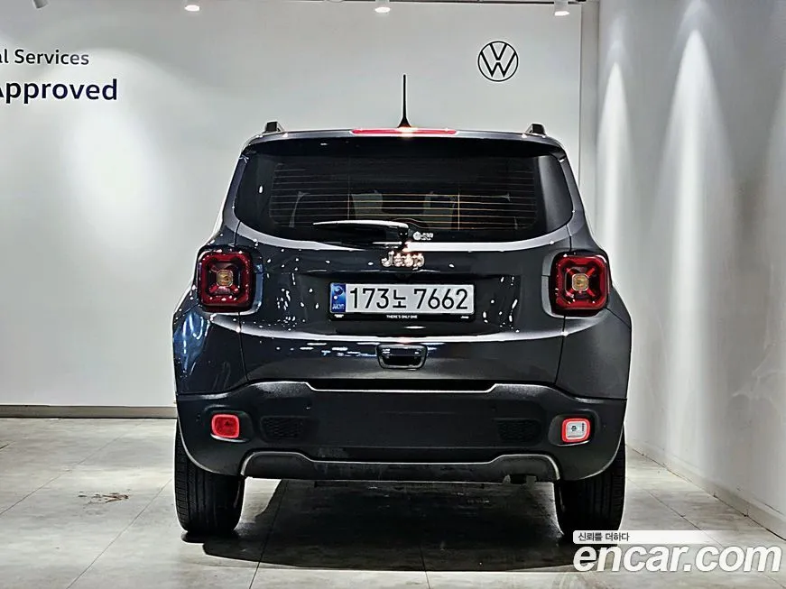 Jeep Renegade 2023 из KR, фото 4