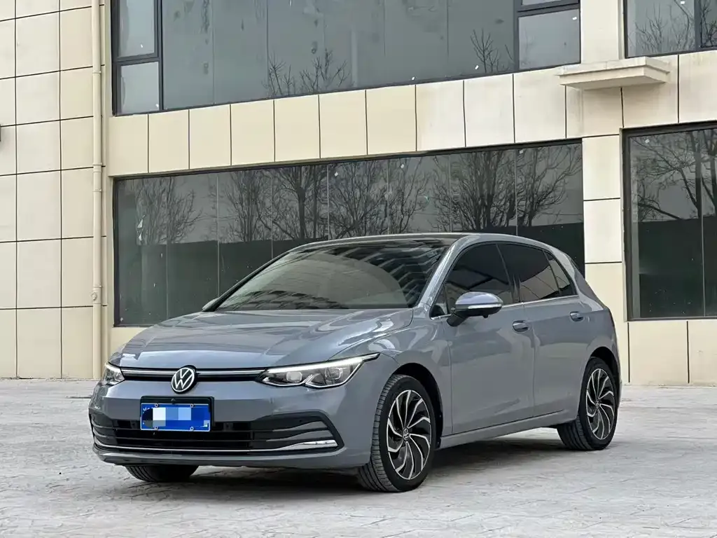 Volkswagen Golf 2022 из CN, фото 1