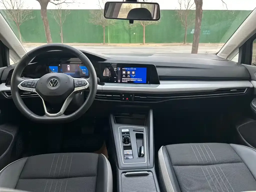 Volkswagen Golf 2022 из CN, фото 7