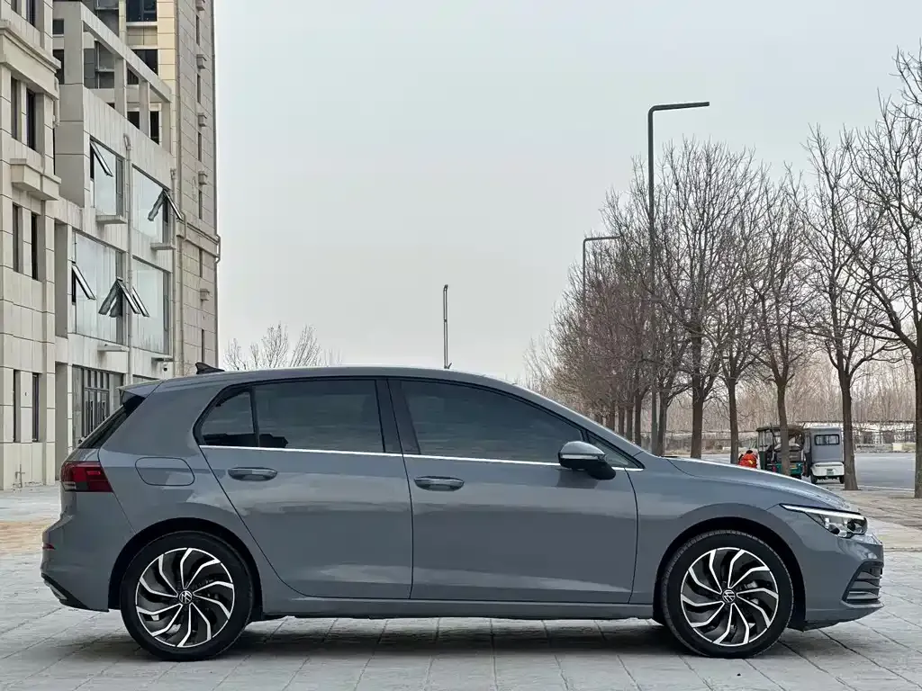 Volkswagen Golf 2022 из CN, фото 9