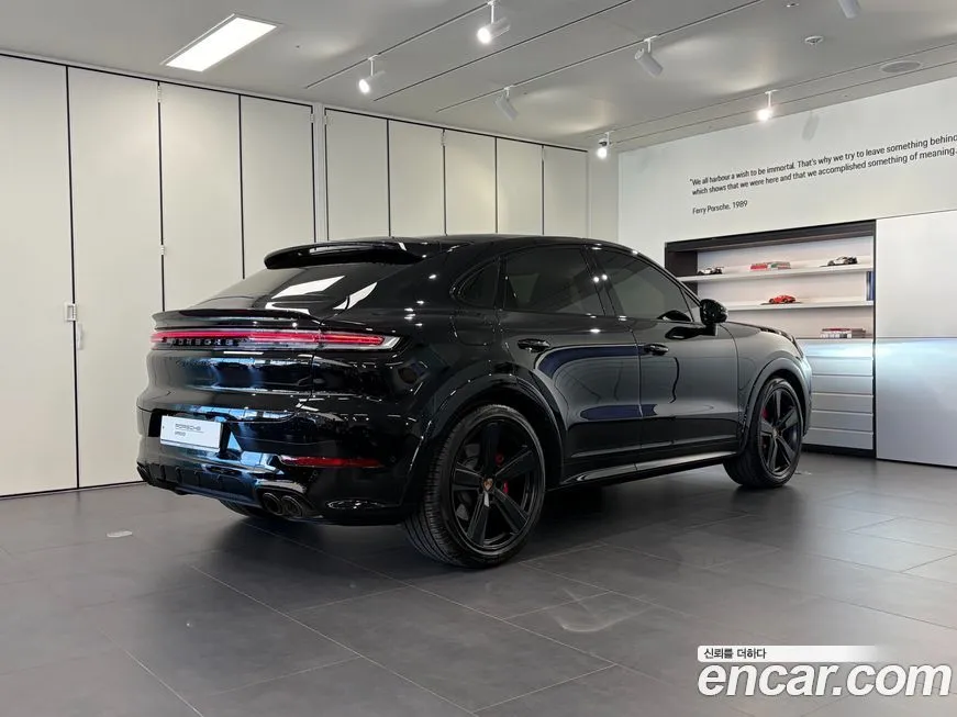 Porsche Cayenne 2025 из KR, фото 3