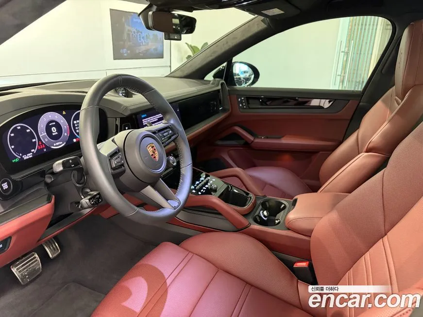 Porsche Cayenne 2025 из KR, фото 8