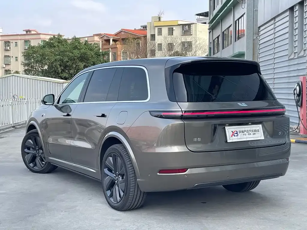 Li Auto L9 2025 из CN, фото 8