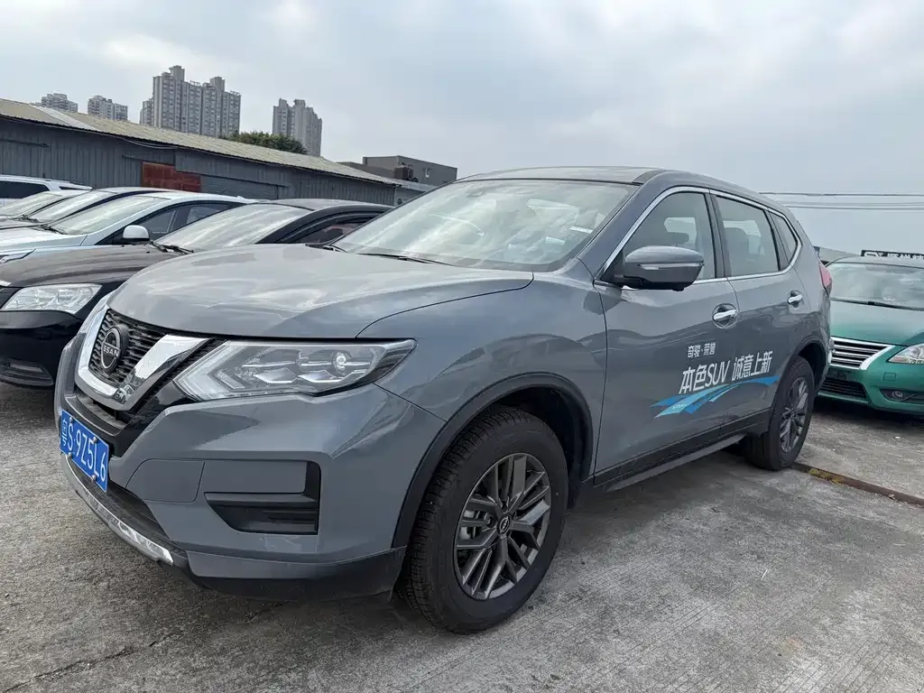 Nissan X-Trail 2025 из CN, фото 1
