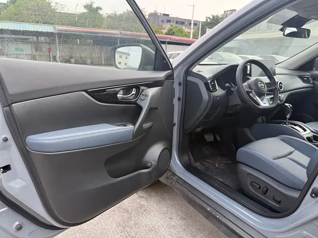 Nissan X-Trail 2025 из CN, фото 7