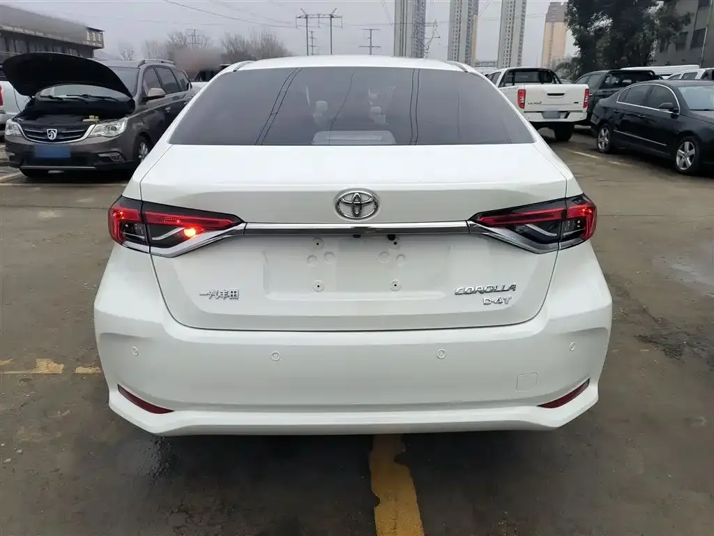 Toyota Corolla 2022 из CN, фото 8