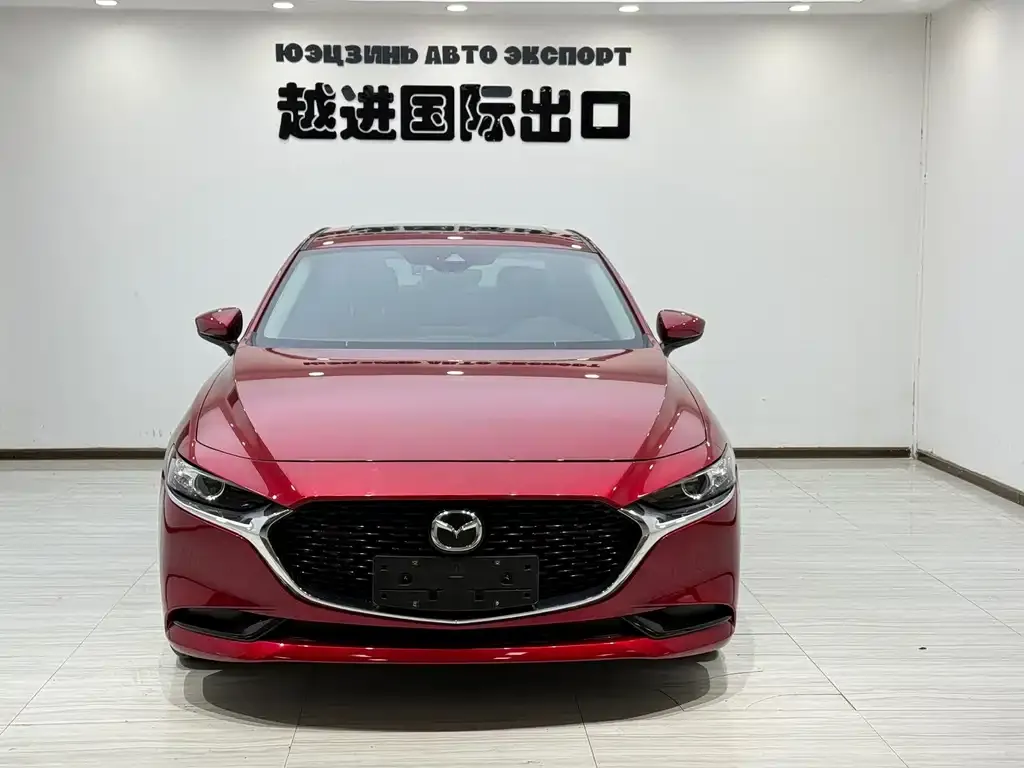 Mazda 3 Axela 2023 из CN, фото 3