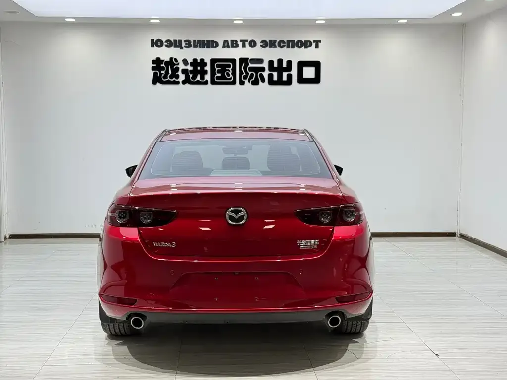 Mazda 3 Axela 2023 из CN, фото 4