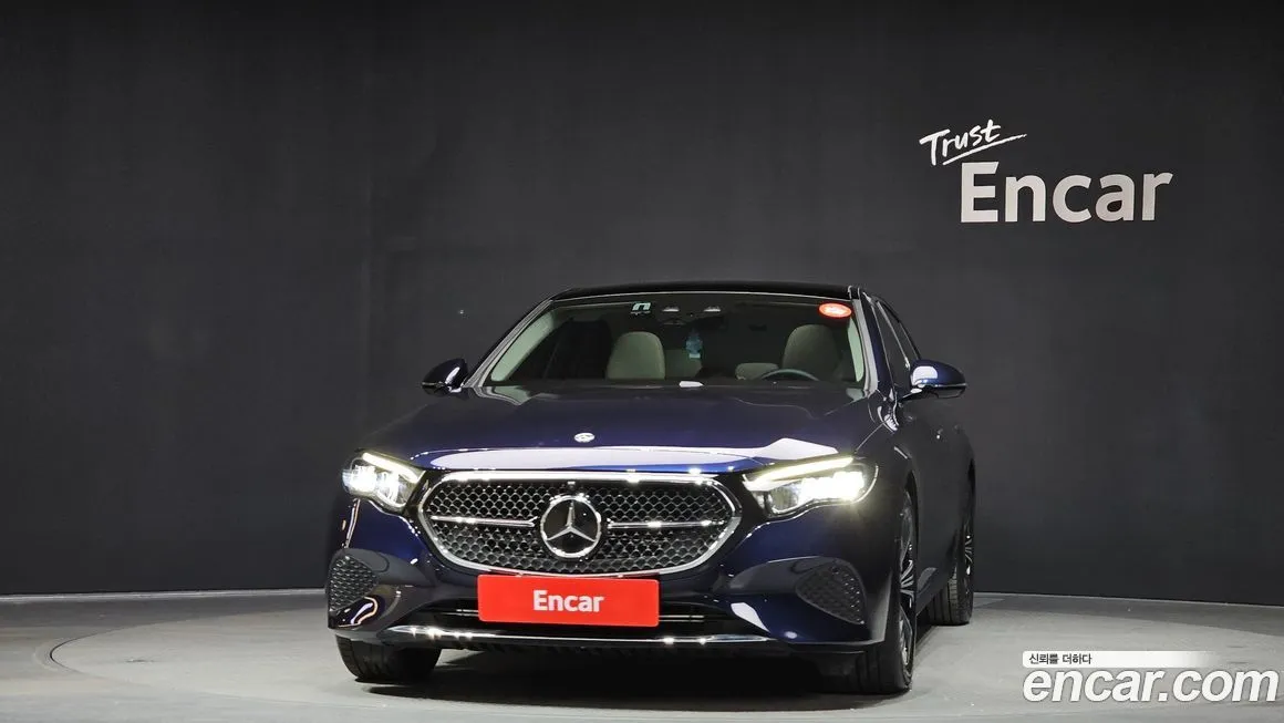 Mercedes-Benz E-Class 2024 из KR, фото 4