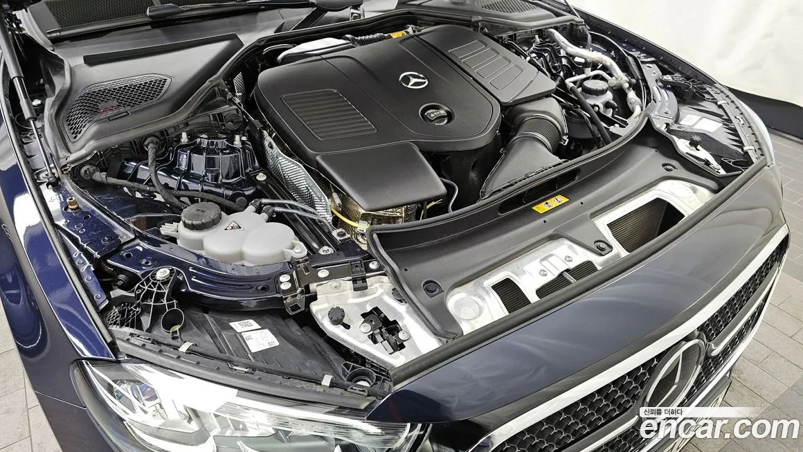 Mercedes-Benz E-Class 2024 из KR, фото 10