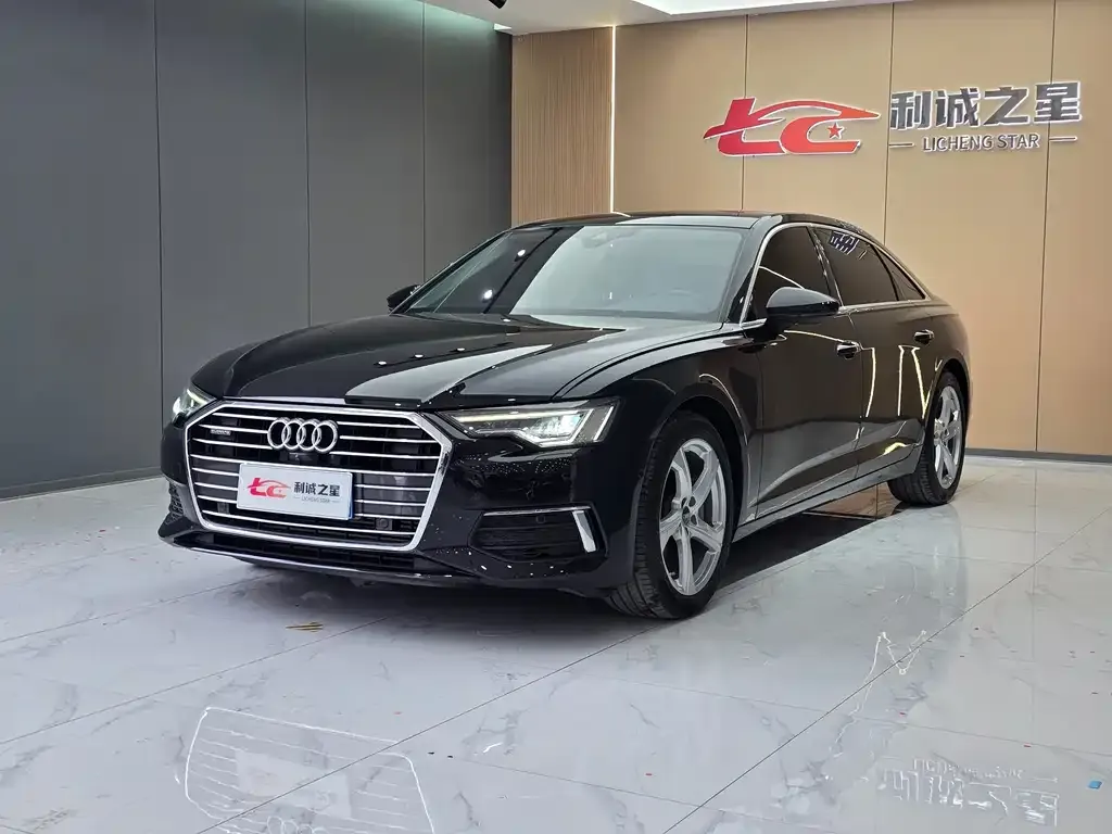 Audi A6L 2021 из CN, фото 1