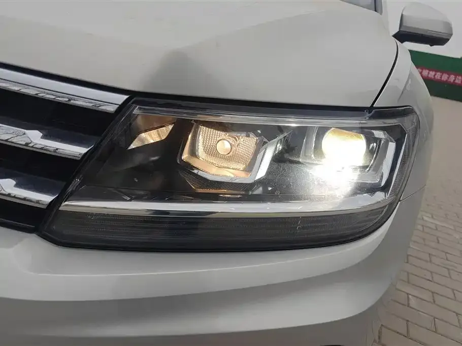 Volkswagen Tiguan L 2021 из CN, фото 5