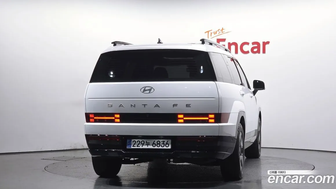 Hyundai Santafe — фото 2