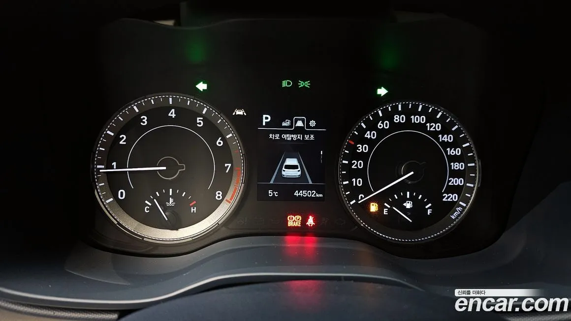 Hyundai Venue 2021 из KR, фото 4