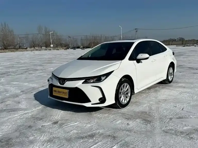 Toyota Corolla 2022 из CN, фото 2