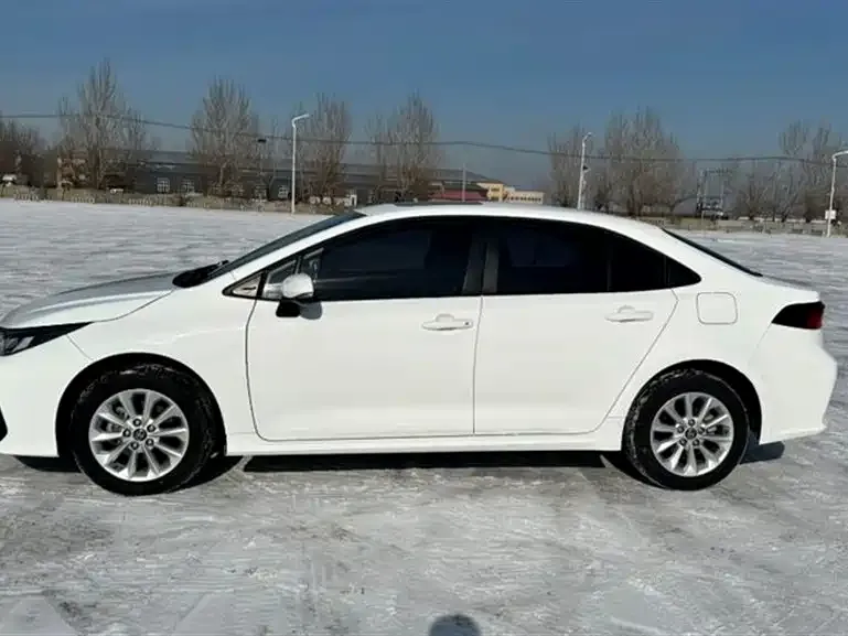 Toyota Corolla 2022 из CN, фото 4