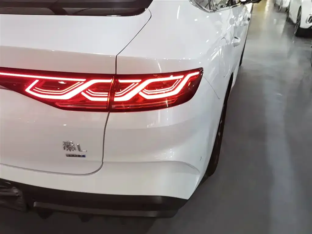 BYD Qin PLUS 2025 из CN, фото 6
