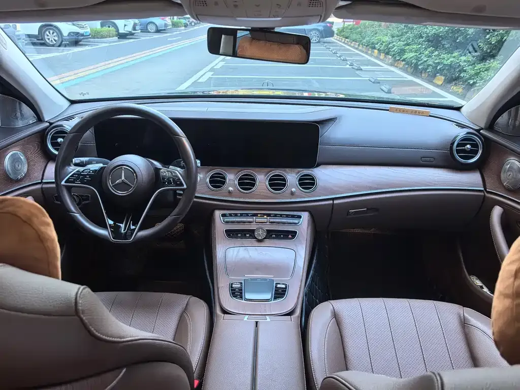Mercedes-Benz E-Class 2023 из CN, фото 3