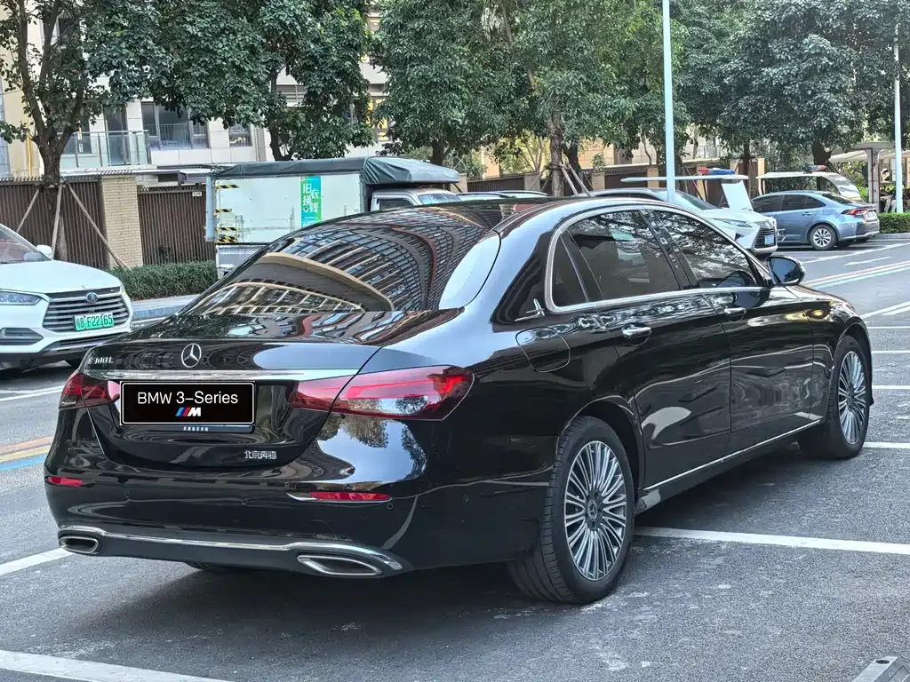 Mercedes-Benz E-Class 2023 из CN, фото 8