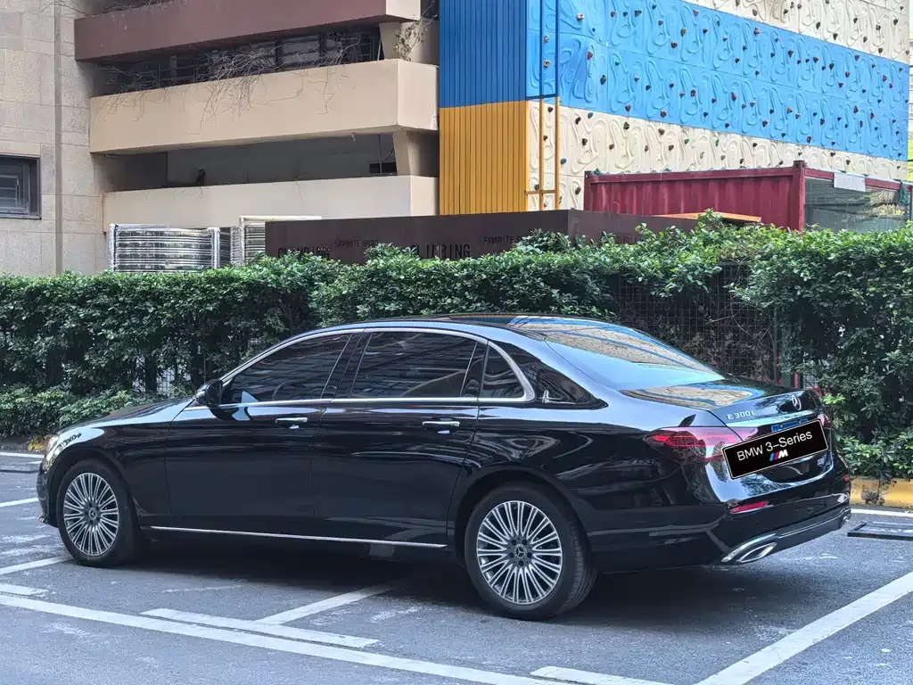 Mercedes-Benz E-Class 2023 из CN, фото 4