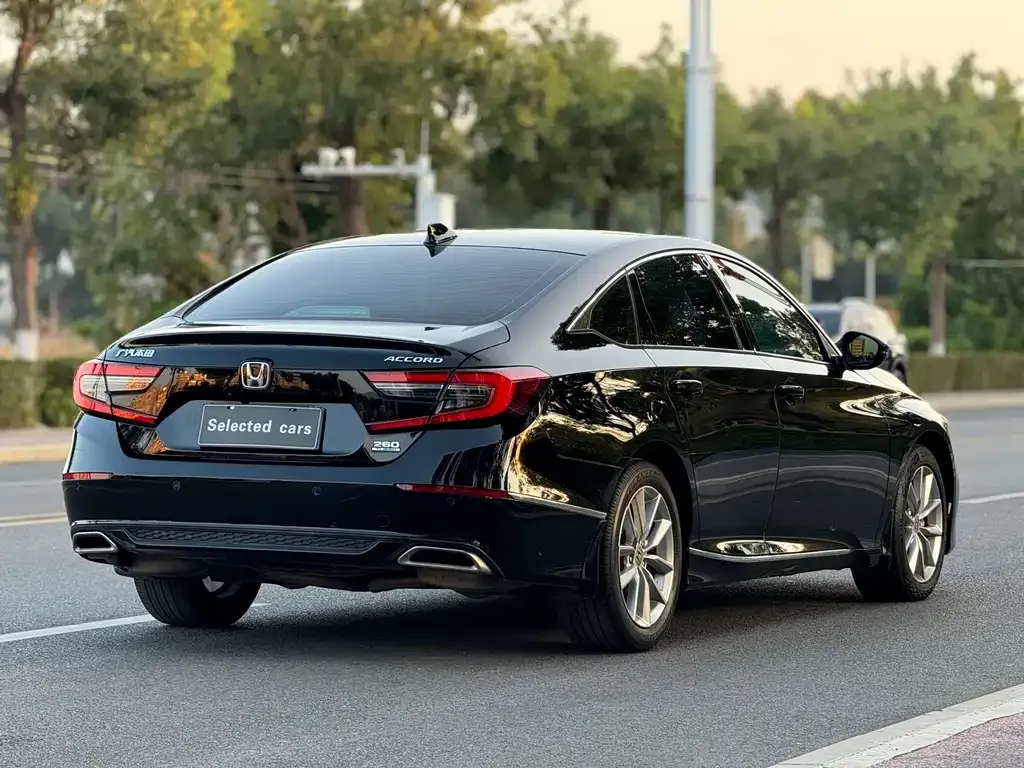 Honda Accord 2022 из CN, фото 10
