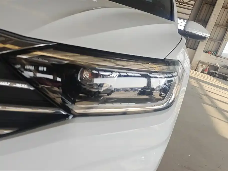 Volkswagen Sagitar 2021 из CN, фото 5