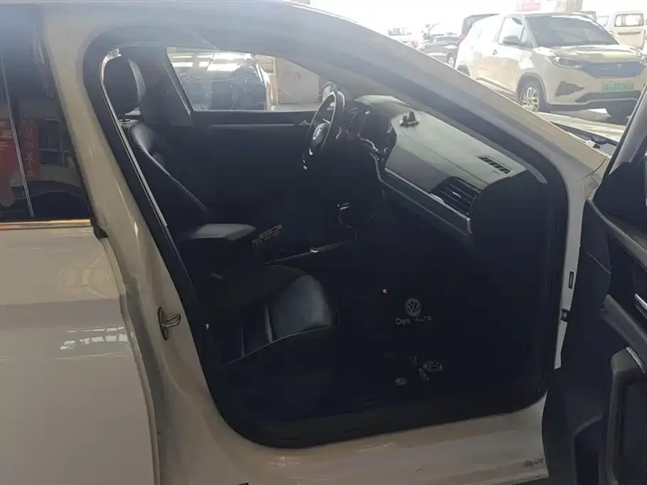 Volkswagen Sagitar 2021 из CN, фото 4