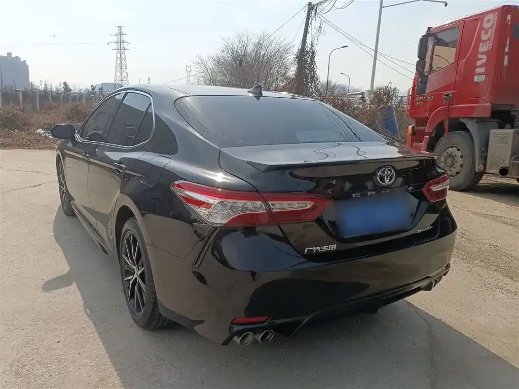 Toyota Camry 2023 из CN, фото 9
