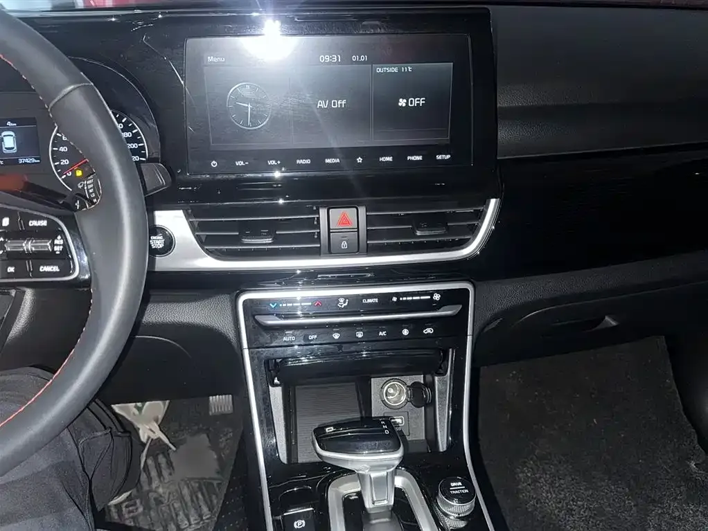 Kia KX3 2021 из CN, фото 4