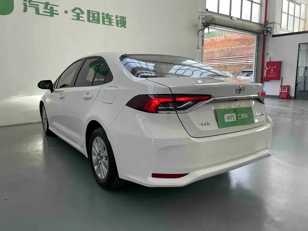 Toyota Corolla 2022 из CN, фото 4