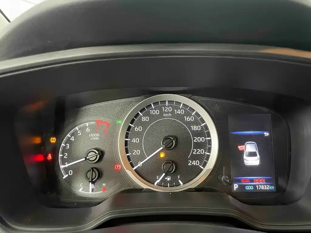 Toyota Corolla 2022 из CN, фото 7