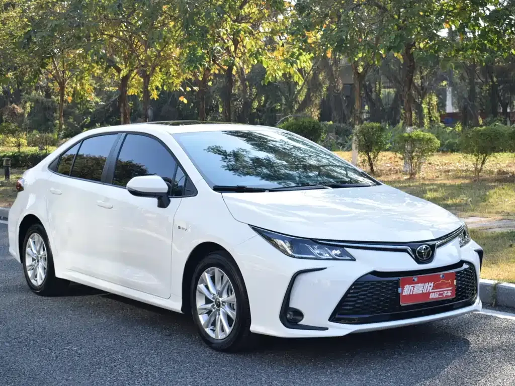 Toyota Corolla 2025 из CN, фото 8