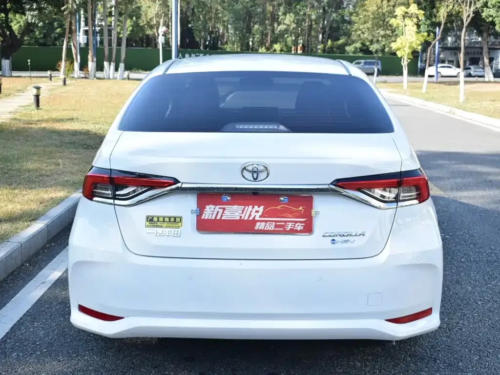 Toyota Corolla 2025 из CN, фото 4