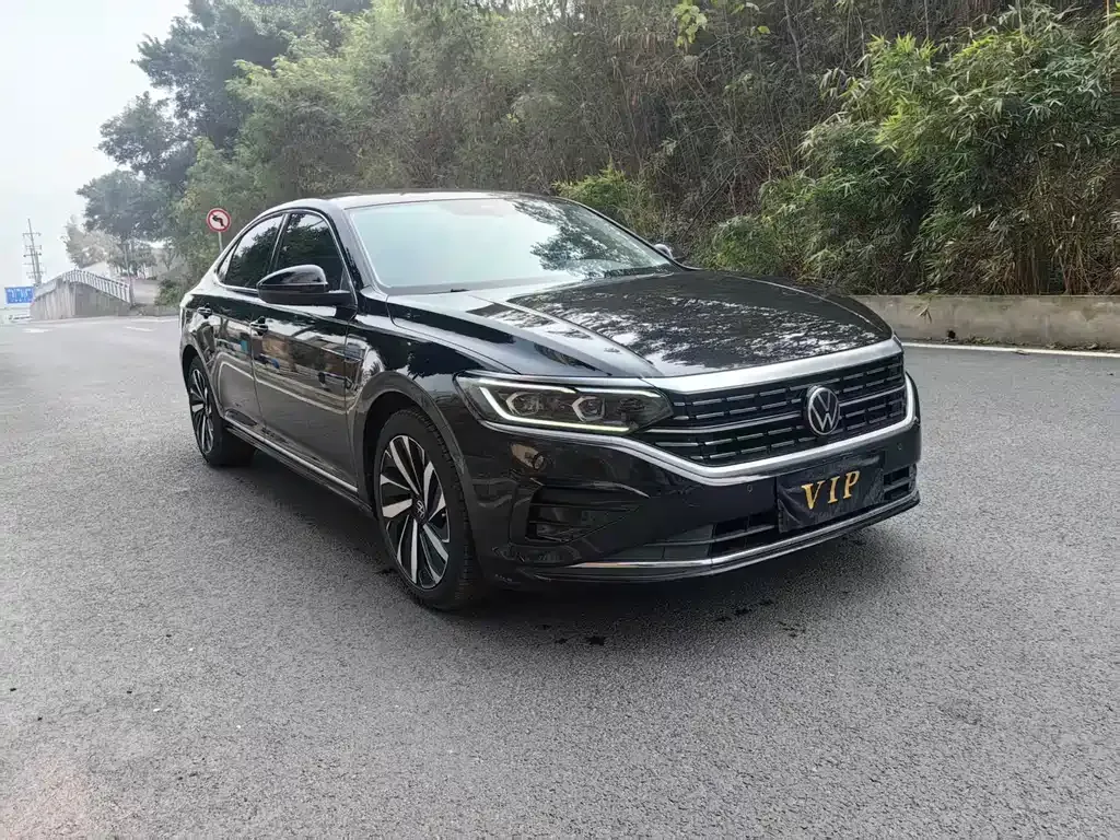 Volkswagen Passat 2022 из CN, фото 5