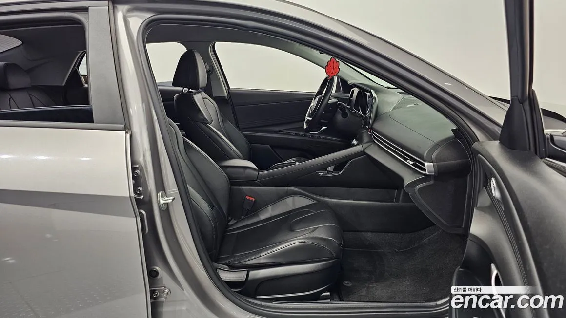 Hyundai AVANTE 2022 из KR, фото 5