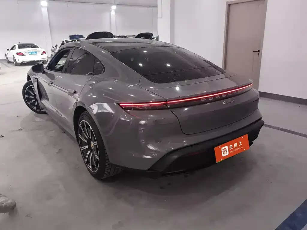Porsche Taycan 2023 из CN, фото 7