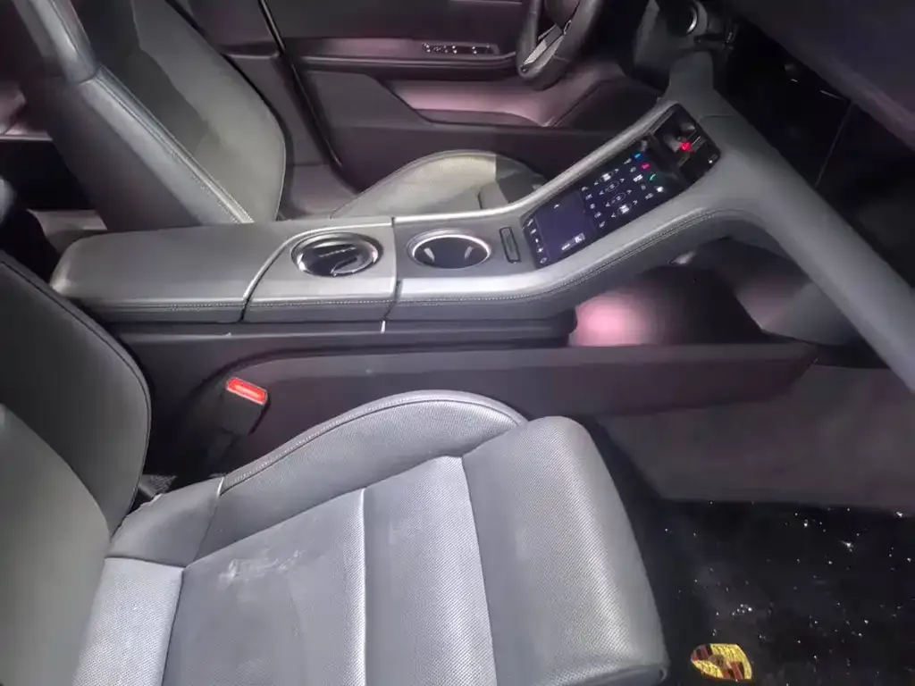 Porsche Taycan 2023 из CN, фото 6