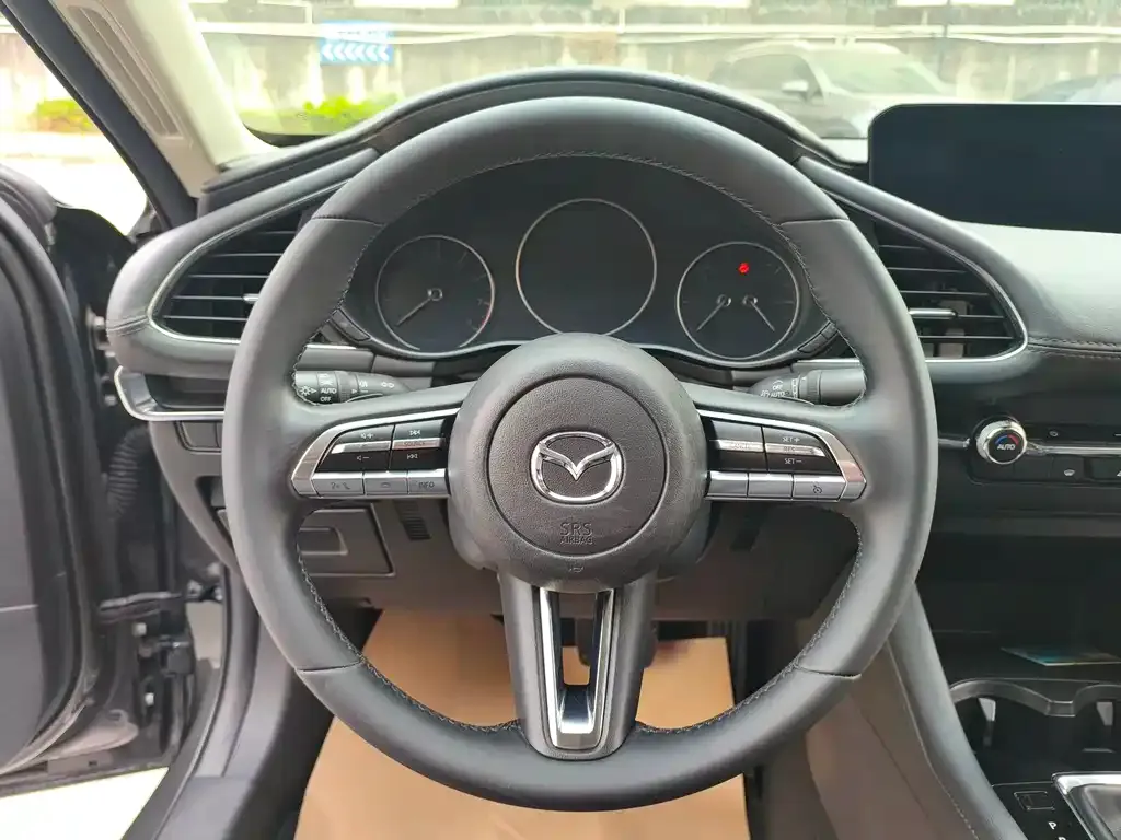 Mazda 3 Axela 2021 из CN, фото 7