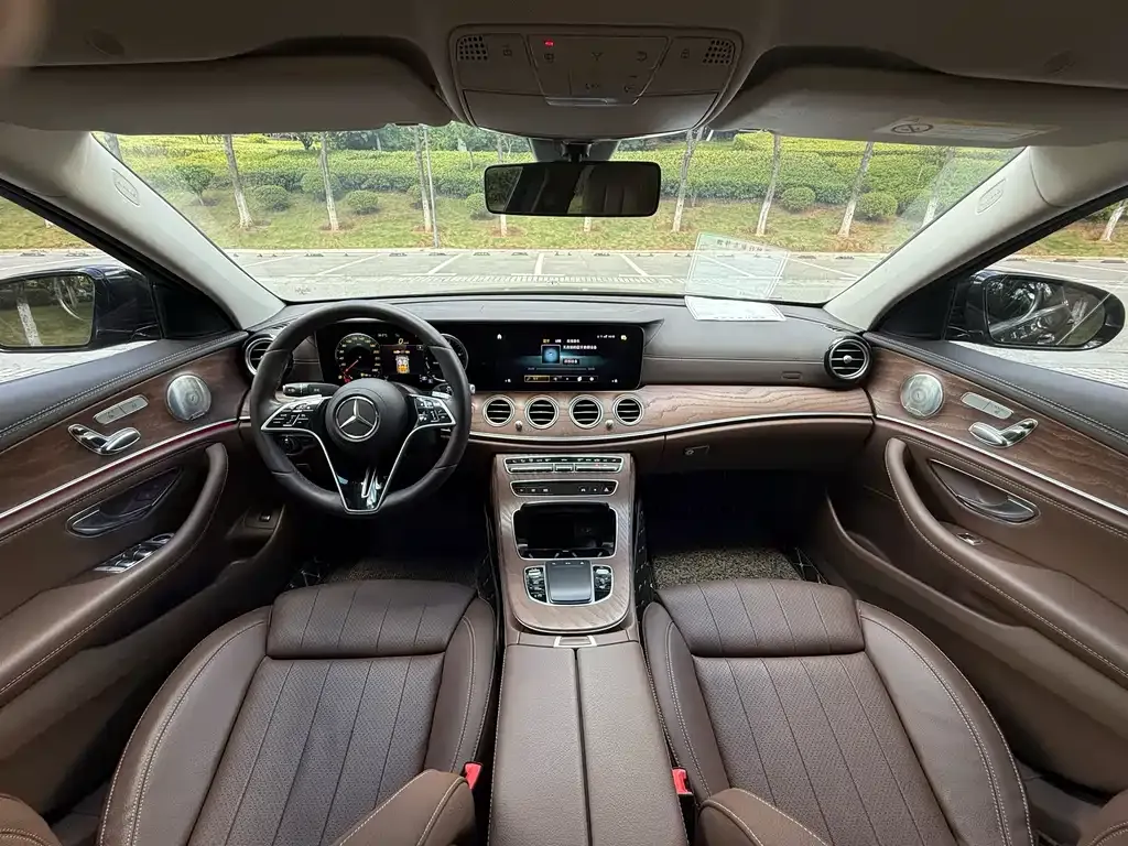Mercedes-Benz E-Class 2022 из CN, фото 3