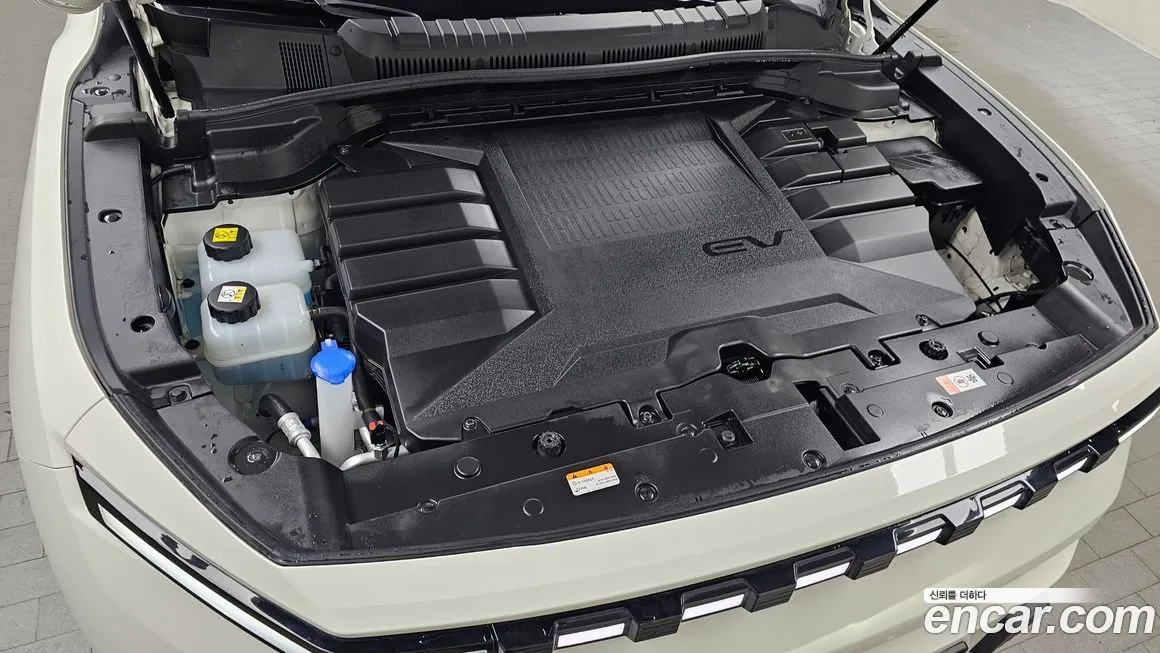 KG Mobility (Ssangyong) Torres 2024 из KR, фото 10