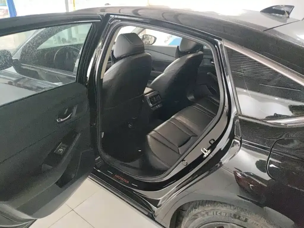 Honda Inspire 2024 из CN, фото 8