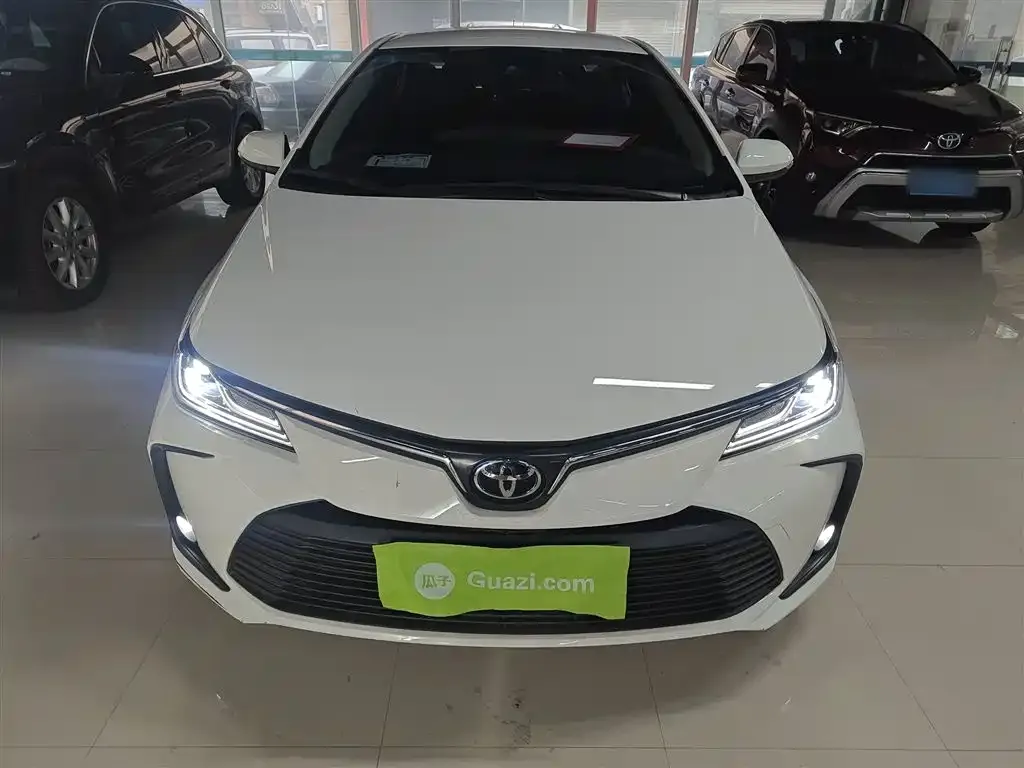 Toyota Corolla 2023 из CN, фото 9