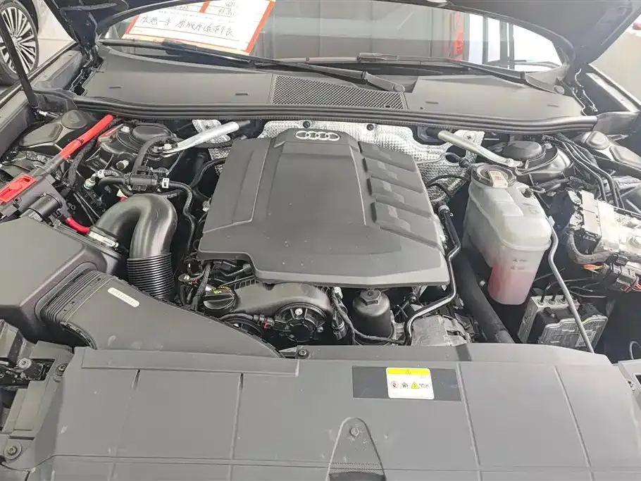 Audi A6L 2023 из CN, фото 5